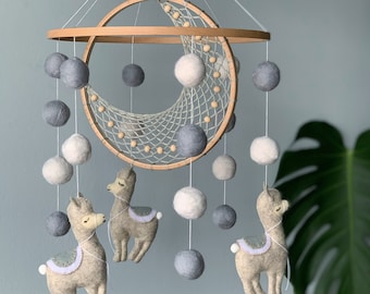 Llama baby mobile, crib mobile, cot mobile, hanging mobile, felt ball crib mobile, nursery decor, baby shower gift, felt mobile