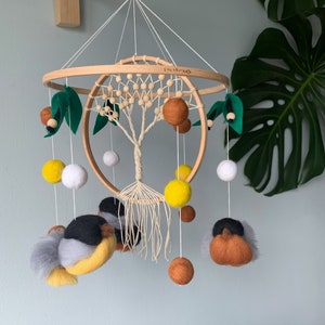 Birds baby mobile, woodland crib mobile, forest nursery mobile, birds nursery decor, tree baby mobile, handing crib mobile, baby shower gift