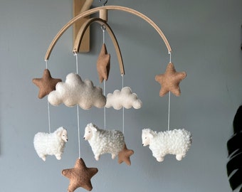 Sheep baby mobile, boho crib mobile, cot mobile, hanging mobile, stars crib mobile, sheep nursery decor, baby shower gift, neutral mobile