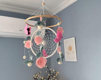 Baby mobile girl Butterfly mobile Wildflower nursery decor Baby crib mobile Felt baby mobile Hanging art mobile Nursery mobile