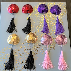 2 Pairs (4 pieces) New Women Sexy Self Adhesive Sequin Tassel Nipple Cover Heart Shape Bra Cover
