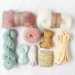 Confezione di fibre, fascio di fibre, materiali per tessitura, materiali per macramè, lana, cotone, cotone 9 mm, lana merino roving