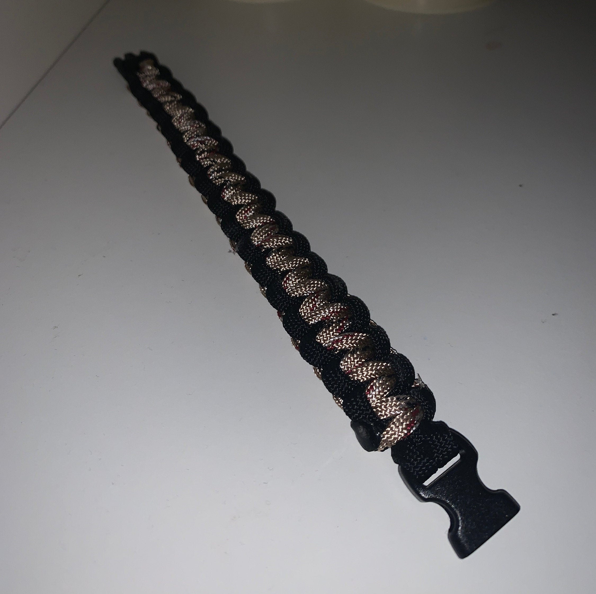 Parachute cord bracelet survival bracelet. Etsy