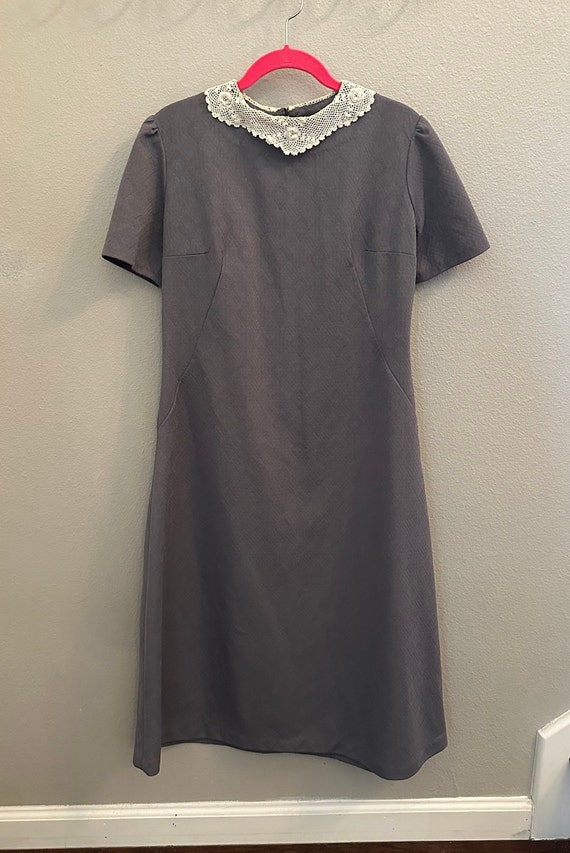 Vintage Gray Dress with Lace Collar (handmade?) - image 1