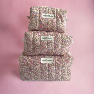 Ditsy Pink Floral Handmade Quilted Boxy Makeup Bag with lining & zipper Mini/Medium/Large image 3