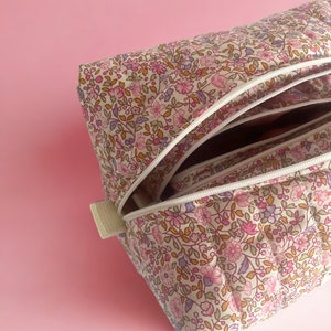 Ditsy Pink Floral Handmade Quilted Boxy Makeup Bag with lining & zipper Mini/Medium/Large image 6