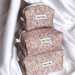Case-Mate Quilted Ditsy Floral Jelly Tote Bag