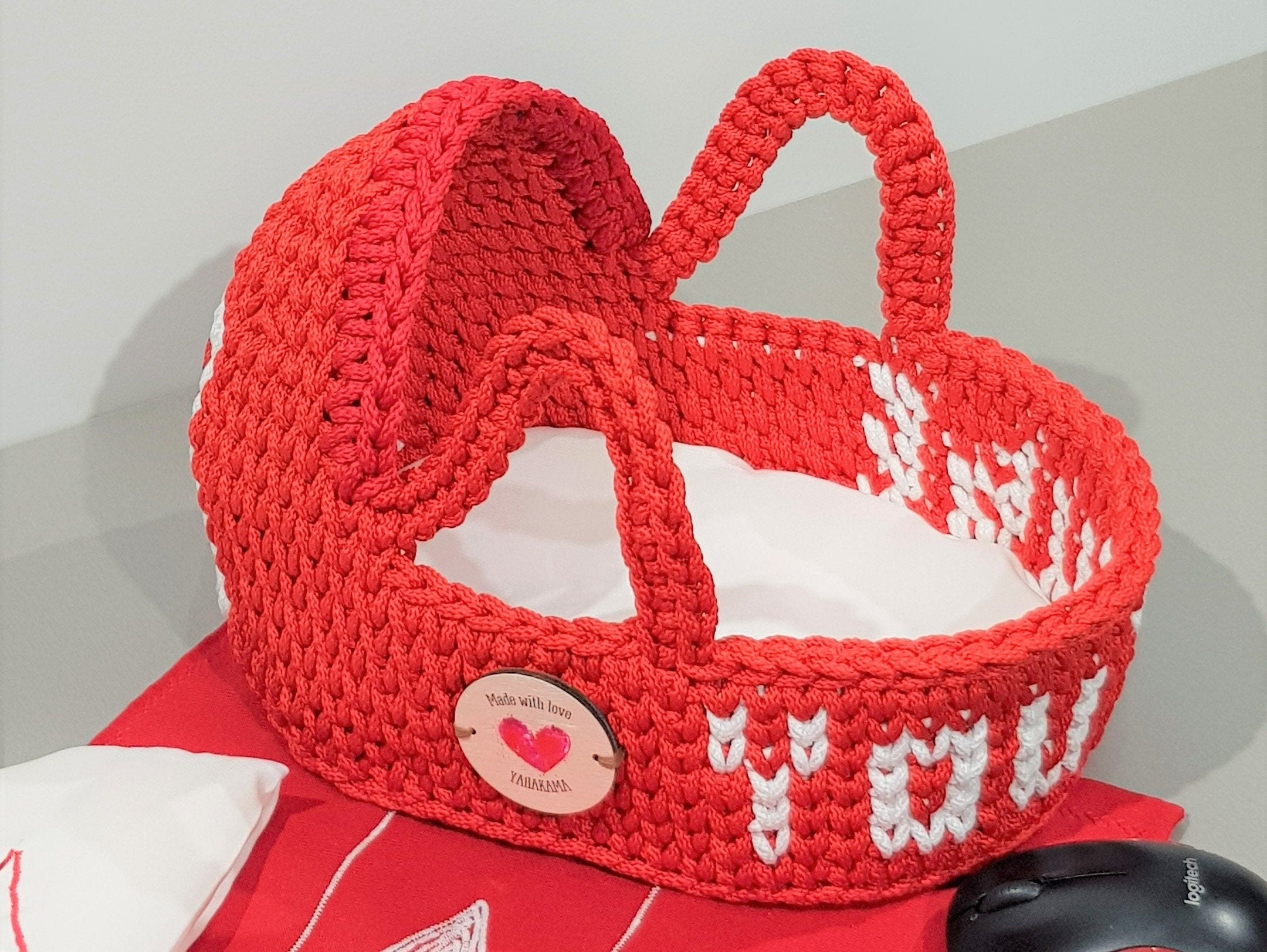 Doll Moses basket with bedding set / Red carrycot for doll / Etsy