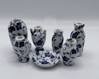 1:12 Scale Miniature Floral Plates, Vases - Dollhouse Furniture, Blue and White Porcelain Dollhouse Vases