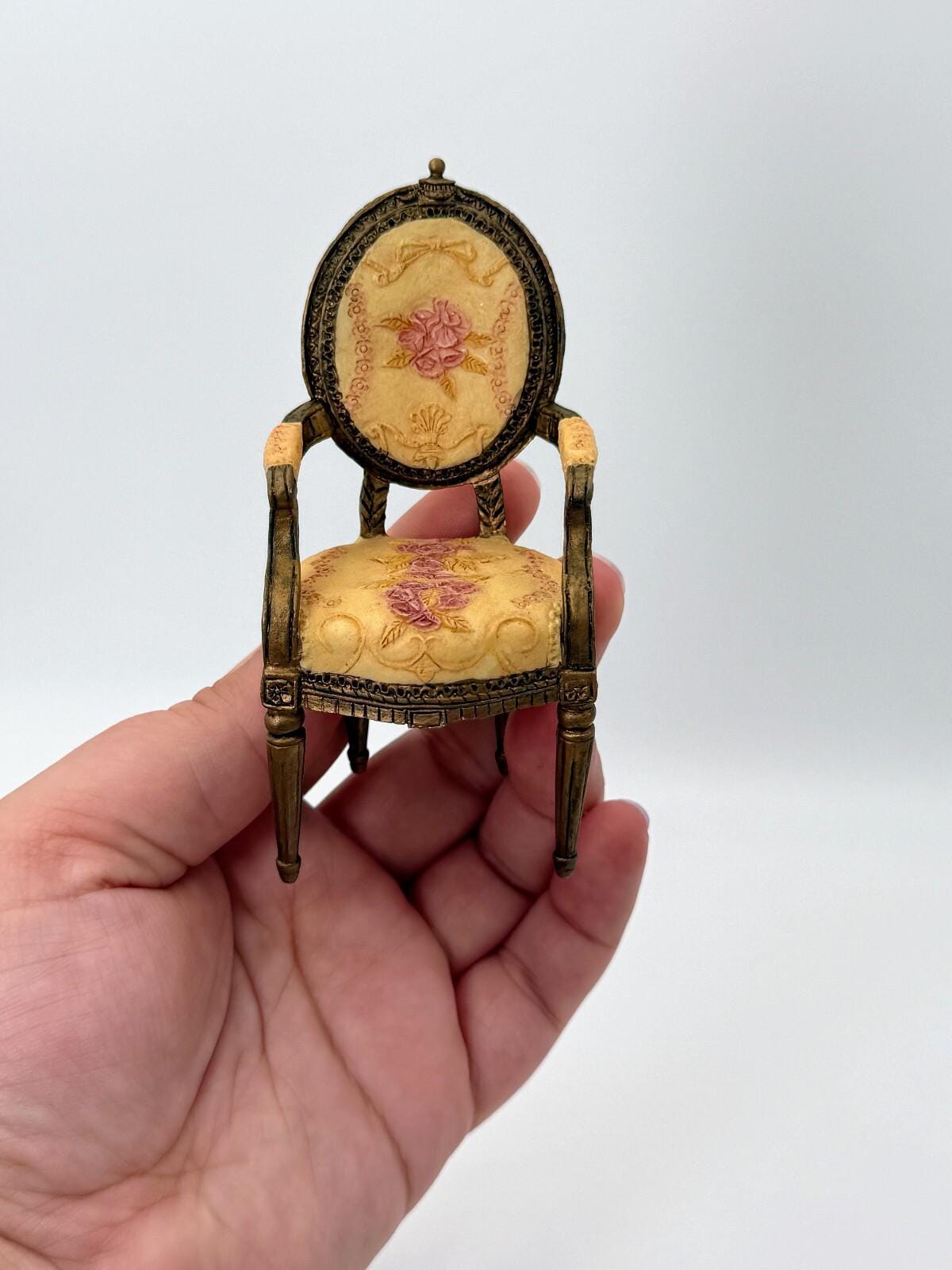 Raine Take a Seat - Etsy