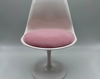 1:6 Scale Miniature Tulip Chair Mid Century Modern Acrylic Mini, MCM Design, Barbie Dollhouse Sized Miniature Chair - White and Pink