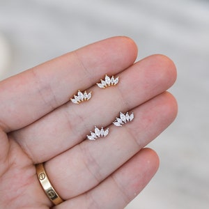 18k Gold Diamond Crown Earrings, 925 Sterling Silver, Studs, Dainty Minimalist Earrings, Tiny Earrings, Stud Earrings