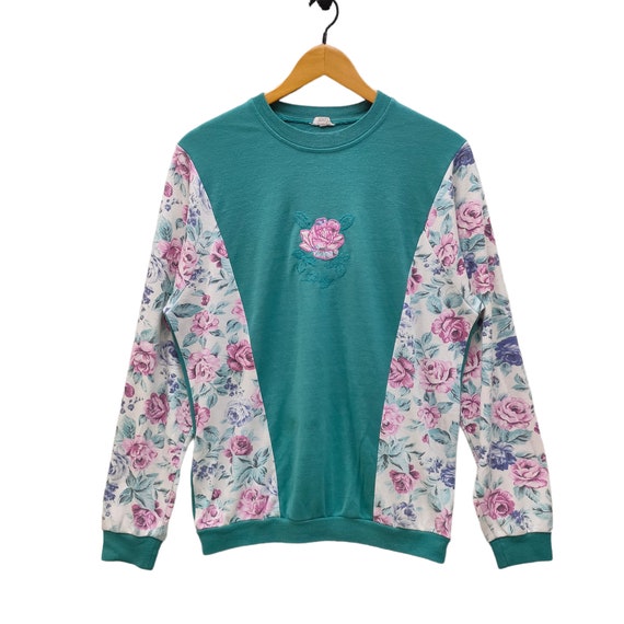 Floral raglan sleeve pullover new arrivals