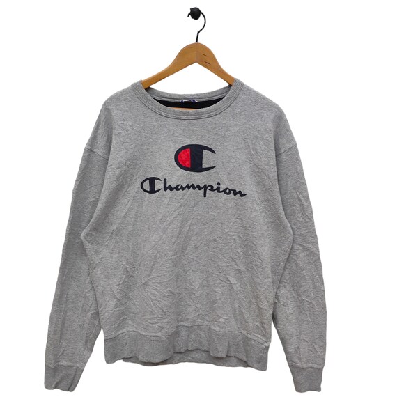 Champion sweatshirt cheap deals