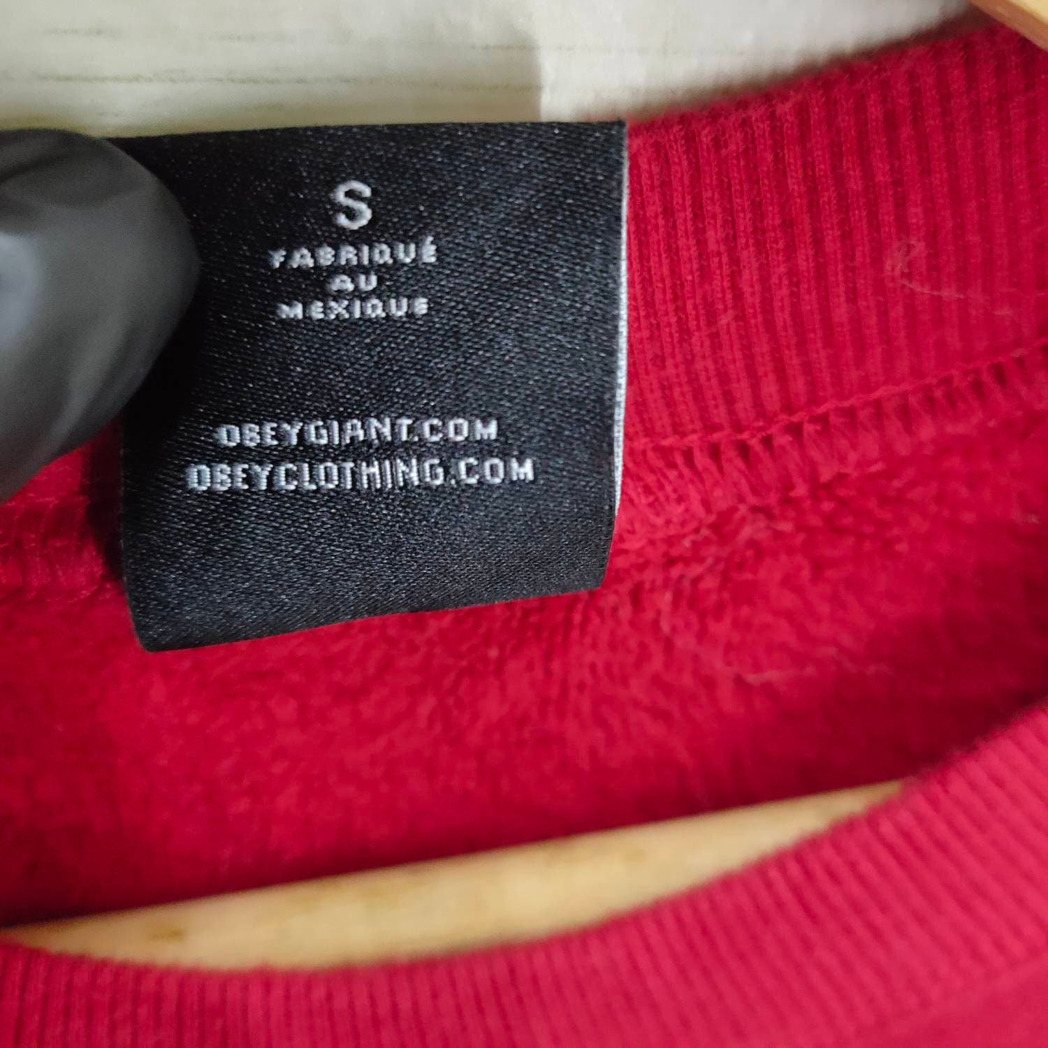 Red 2025 obey sweater