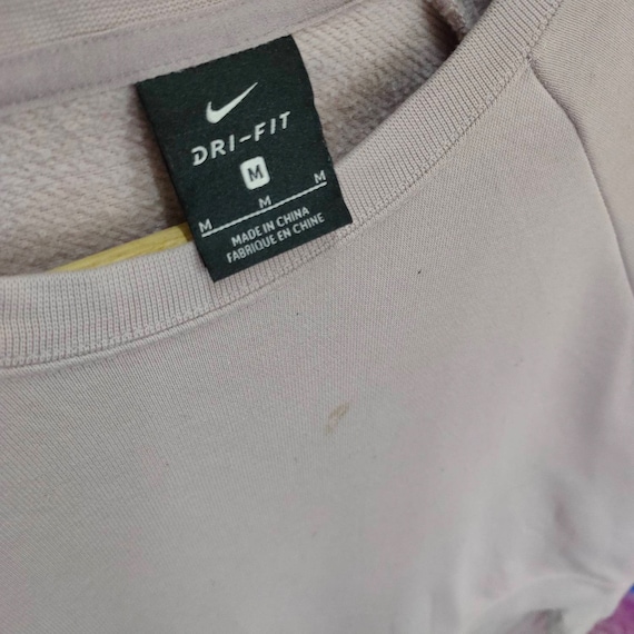 Nike logo crop top sale