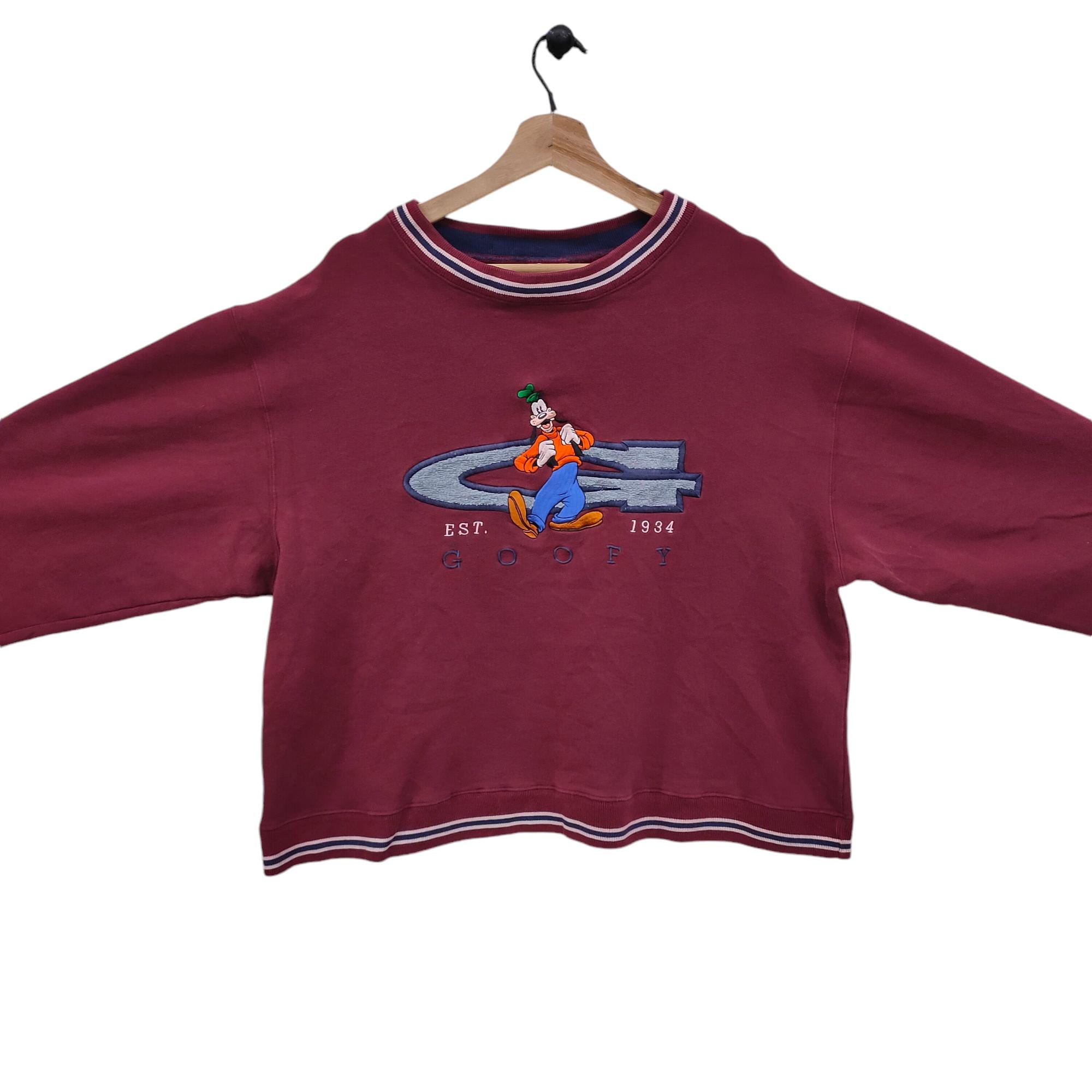 The Disney Store , Vintage Goofy Sweatshirt , Embroidery