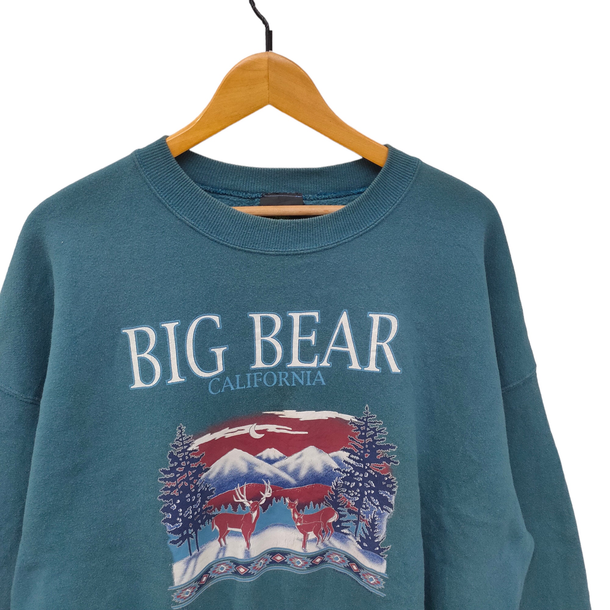 【LMC】 SLEIGH RIDING BEARS SWEATSHIRT LMC SLEIGH RIDING BEARS SWEATSHIRT 韓國品牌衛衣大學T