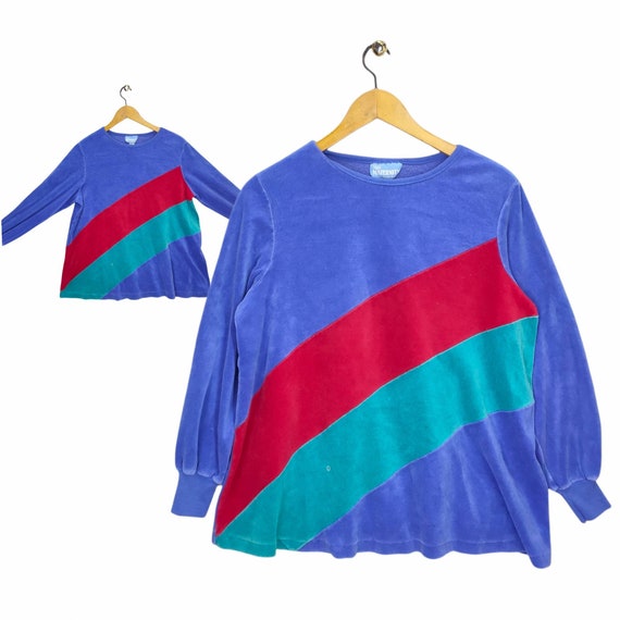 Colorful 2025 striped sweatshirt