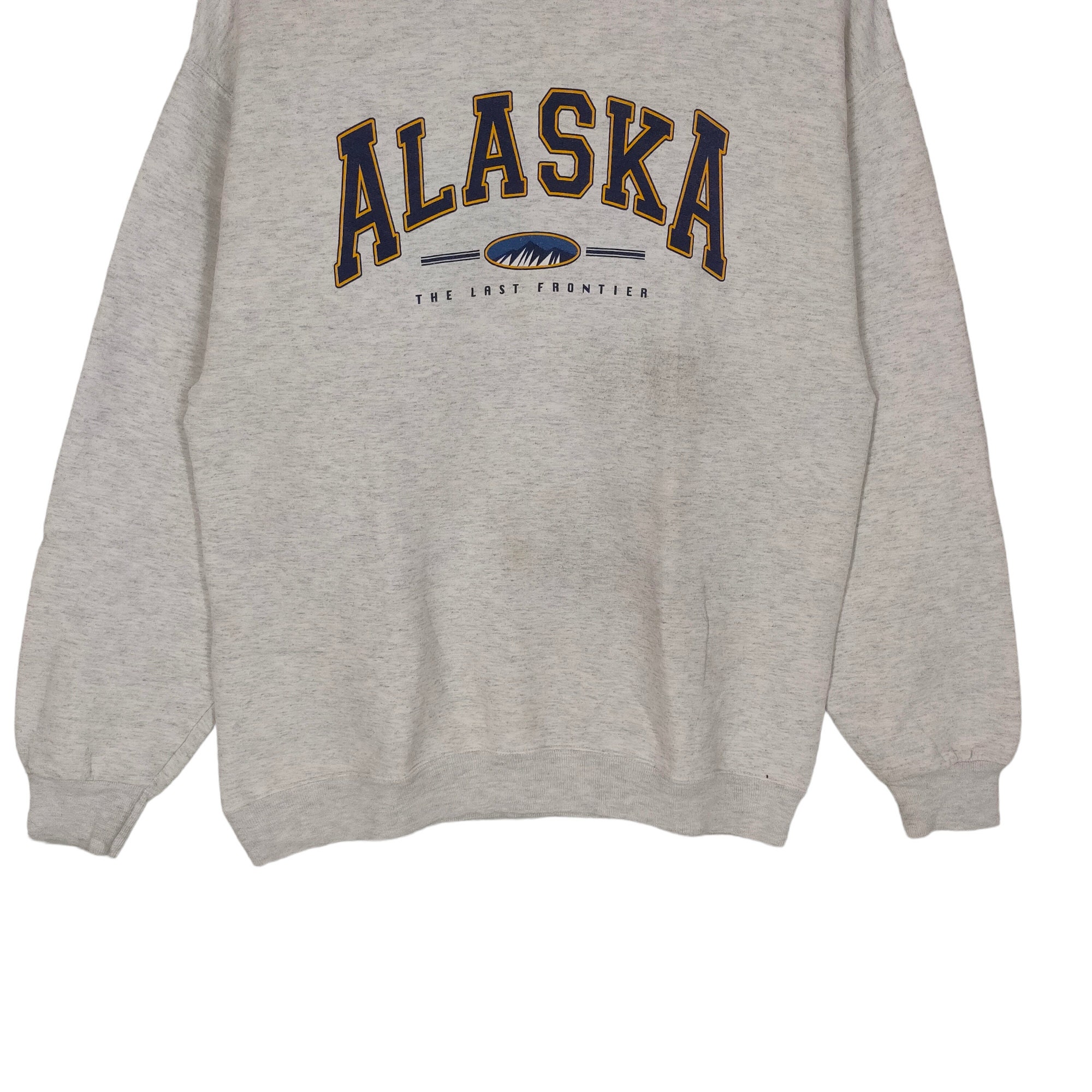 Alaska Crewneck Sweatshirt Medium Y2K Jerzees Sweater Jumper