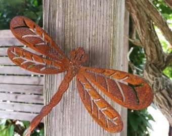 Libellula patinata da avvitare, decorazione ruggine, decorazione da giardino, artigianato, decorazione in metallo