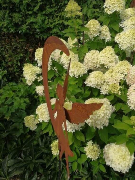 Rostfigur 'Engel Im Mond' – 20 Cm Hoch, Metall Im Rost-Design | Gartendeko Zum Aufhängen
