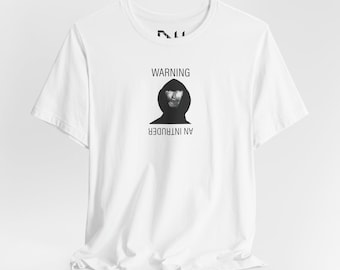 Warning, An Intruder - Creepypasta Uncanny Valley Police Sketch Analog Horror Shirt