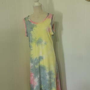Batik weiches Strick-T-Shirt-Kleid, Festival-Kleid, Badeanzug-Vertuschung, Sommerkleid, handgefertigte Outdoor-Kleidung, High-Low-Kleid