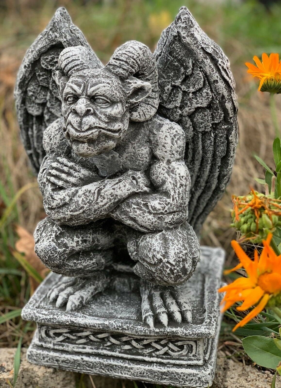resin gargoyle statues