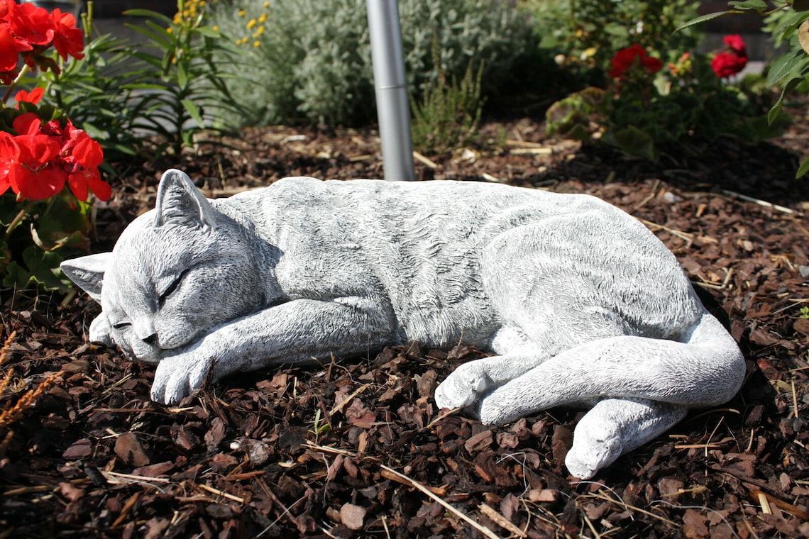 Statue de chat pour le jardin b ton cat  angel statue cat  