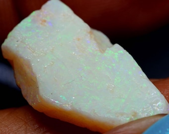 12 carats Coober Pedy White Opal Rough