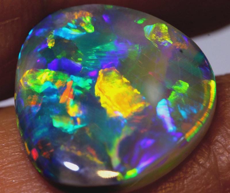 4.30 Carats Stunner -gem Colour Vivid Bright Opal From Lightning