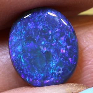 1.80 carats Black Opal Stone from Lightning Ridge