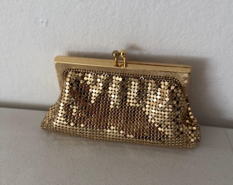 Vtg Whiting & Davis Gold Mesh Metal Coin Purse