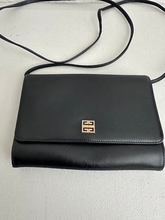 VINTAGE GIVENCHY Sac bandouliere en cuir noir Sac a main Pochette Etsy Canada