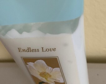 Victoria's Secret GARDEN ENDLESS LOVE 7.25 Oz Hand & Body