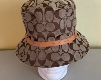Coach Signature Jacquard Bucket Hat. - Etsy display picture 1