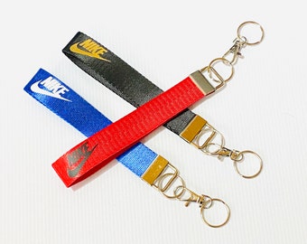 nike lanyard canada