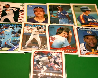 Vintage Baseball Trading Cards Lot (9)!! Bo Jackson, John Smoltz, Tony Gwynn, Pete Rose, Gary Sheffield, Craig Biggio and more!