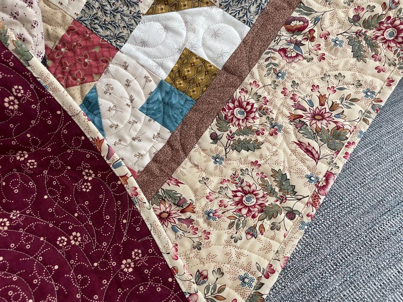 Cheerio Pattern Handmade American Quilt, Dissected Cheerio Pattern, Lap Size, Heirloom ...