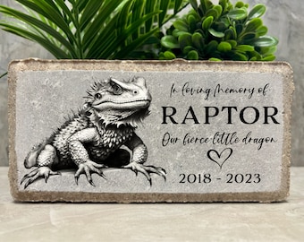 Personalized Lizard Memorial Stone: Bearded Dragon Pet Loss Gift