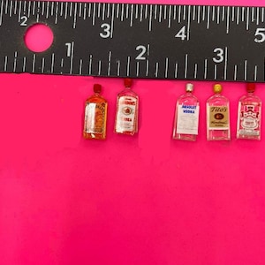Dollhouse Miniature 1:12 Alcohol Bottles