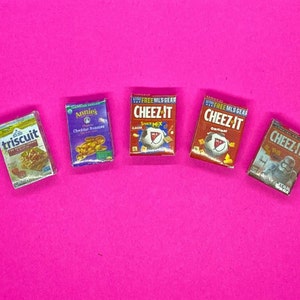 Dollhouse 1:12 Miniature Snack Cracker Boxes Choice