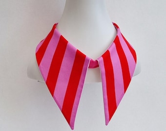 Avtagbar krage med candy stripes, Handgjord designeraccessoar, Familjepresenter