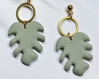 Monstera leaf polymer clay dangle drop earrings, floral earrings