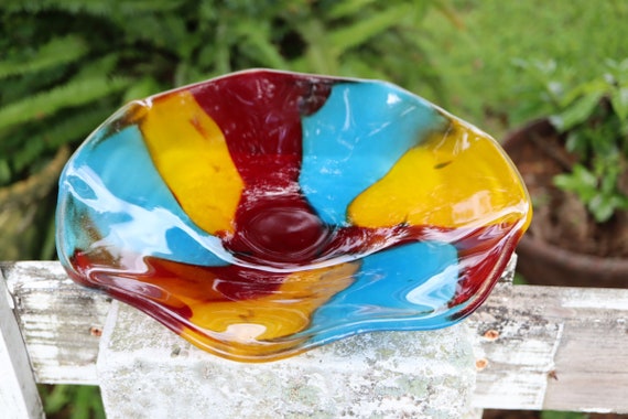 Primary Colors Organic Shape 10-inch Bowl
