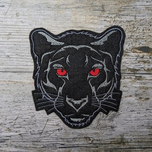 Tête de panthère grise, yeux rouges, patch, appliqué