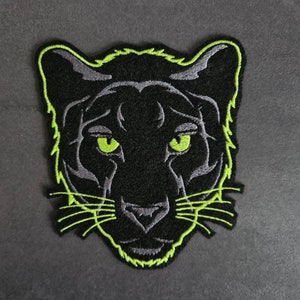 Panther head, light green, patch, application