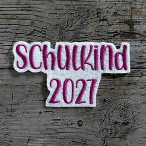 Schrift Nr. 19, Schulkind 2027, Aufnäher, Patch, Bügelbild, gestickt, iron-on, embroidery