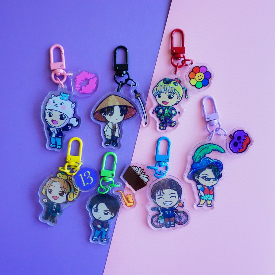 BTS アクリルキーリング OT7 var. il_1080xN.3998482560_jtms.jpg